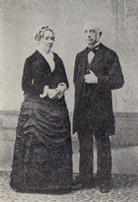 1890年横浜で撮影されたヘボン夫妻の金婚式の記念写真